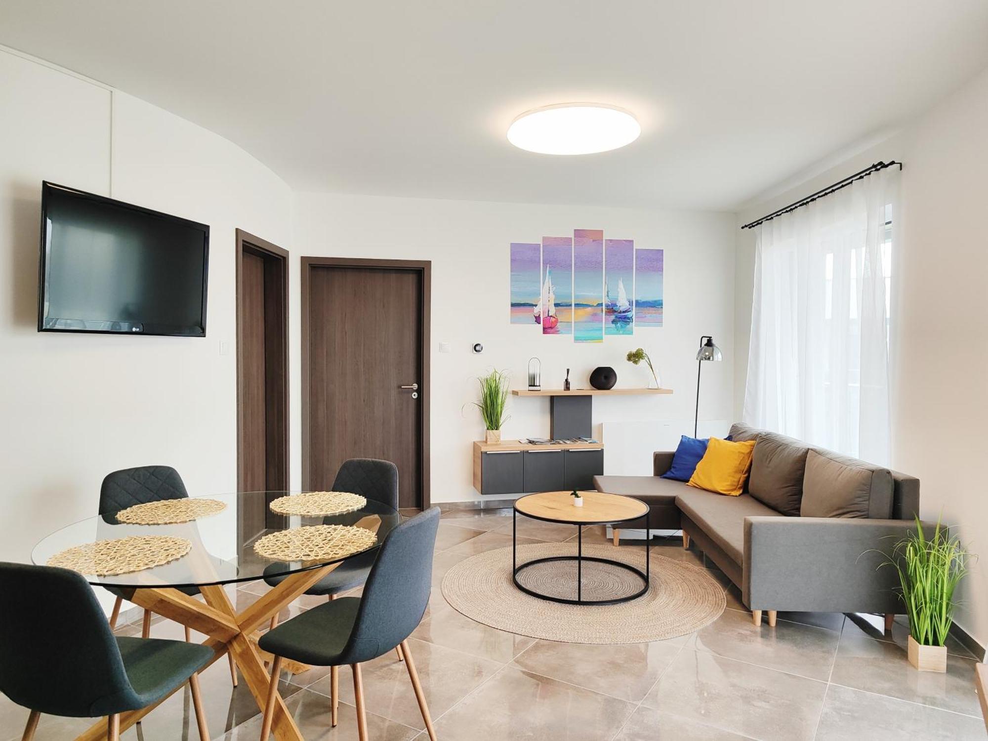 Royal Lakeside Apartment Keszthely